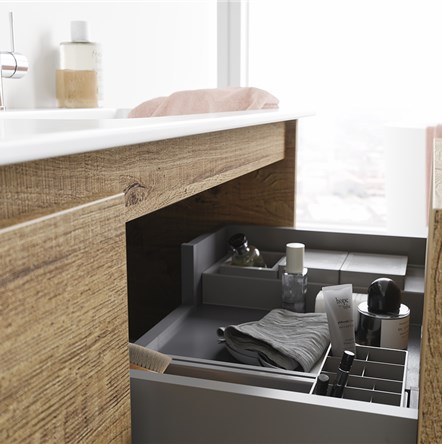  Handles & Accessories